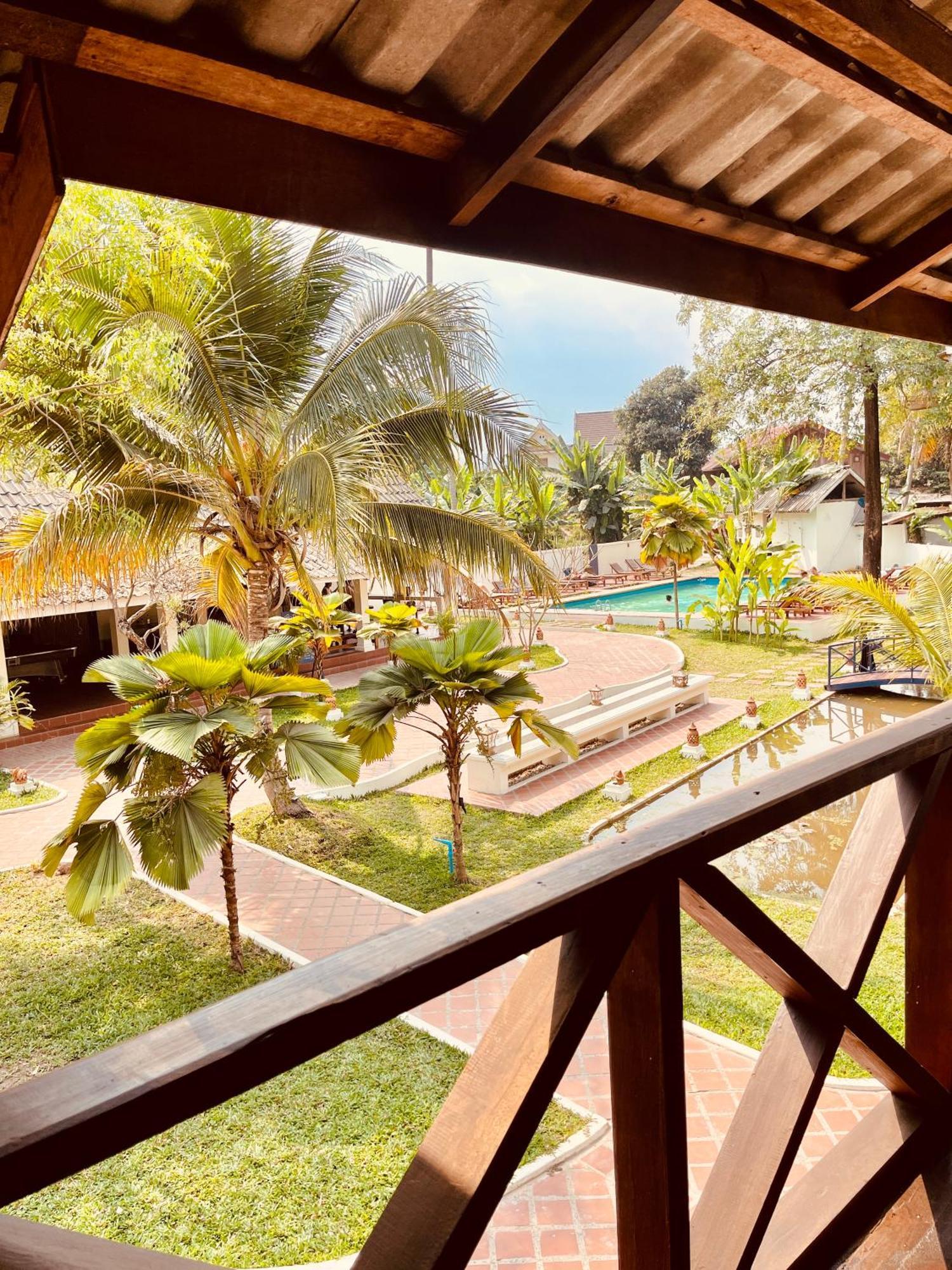 The Jam Hostel Luang Prabang Exterior photo